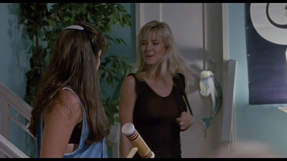 Hope Marie Carlton Stars: Ghoulies College Horror Thrillers