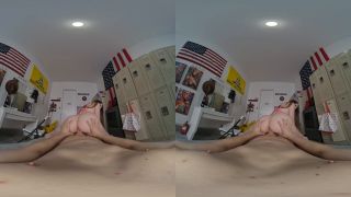 Tight Twerk with Naomi Ryder - Gear VR