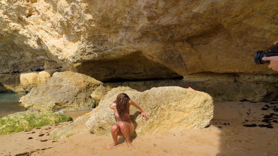 [Hegre] Anna L Naked Beach Photoshoot [04.29.25] [1080p]