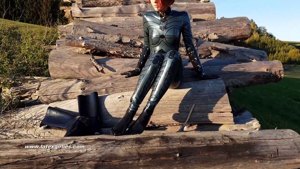 adult xxx clip 17 Latex and Rubber girlies – Well Packed | jerkoff instructions | fetish porn busty fetish