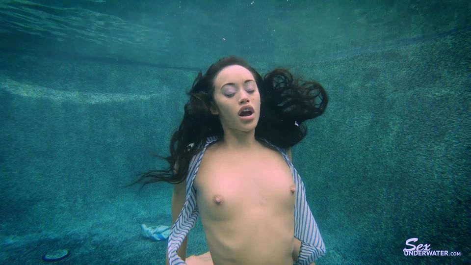 SexUnderwater e1082 Splendid Afternoon 2   pt 2 (mp4)