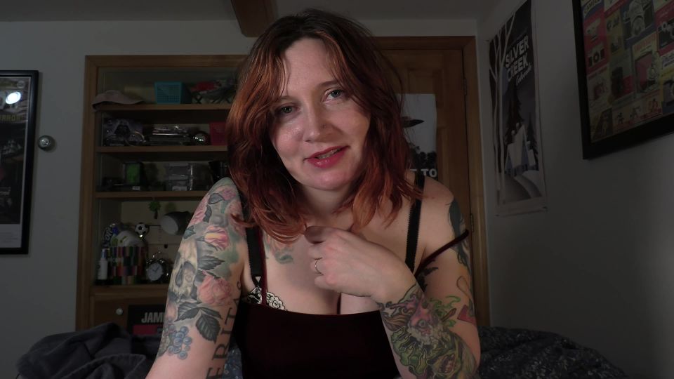 Bettie Bondage Fucking Mom During the Holiday Party 4K milf 