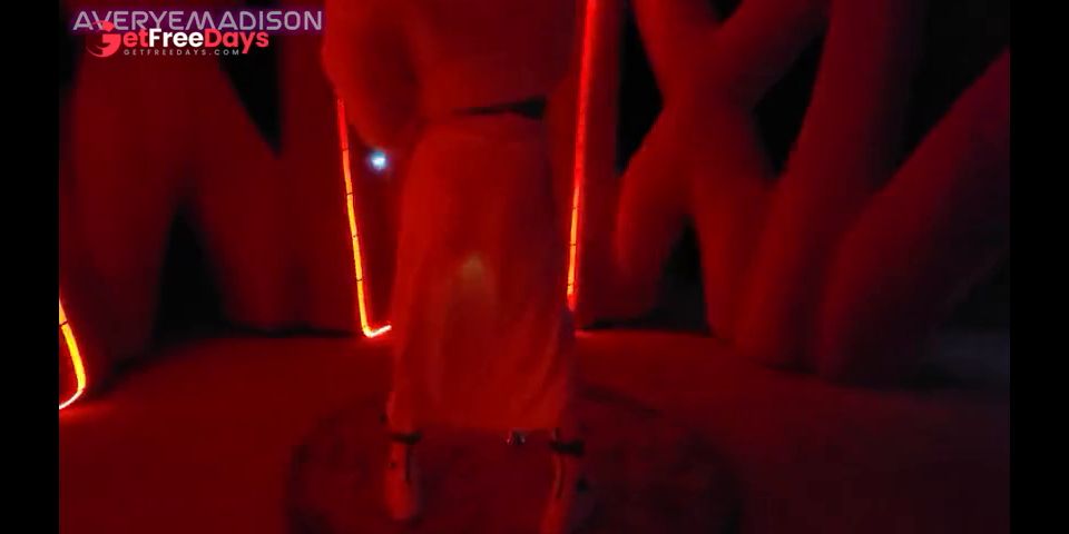 [GetFreeDays.com] Hombre ardiente Blinky Butt Diversión y follando delante de extraños Sexo Video Mayo 2023