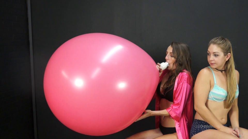 Custom Fetish - Madison and Julie Blow to Pop 36 inch - Fetish