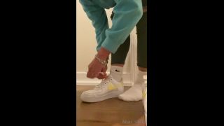 adulto xxx video 6 pedicura fetiche pies porno  anas calcetines 31-08-2021-207961194-Que el martes comience a usar tus calcetines favoritos Nike CREW SOCKS  anas