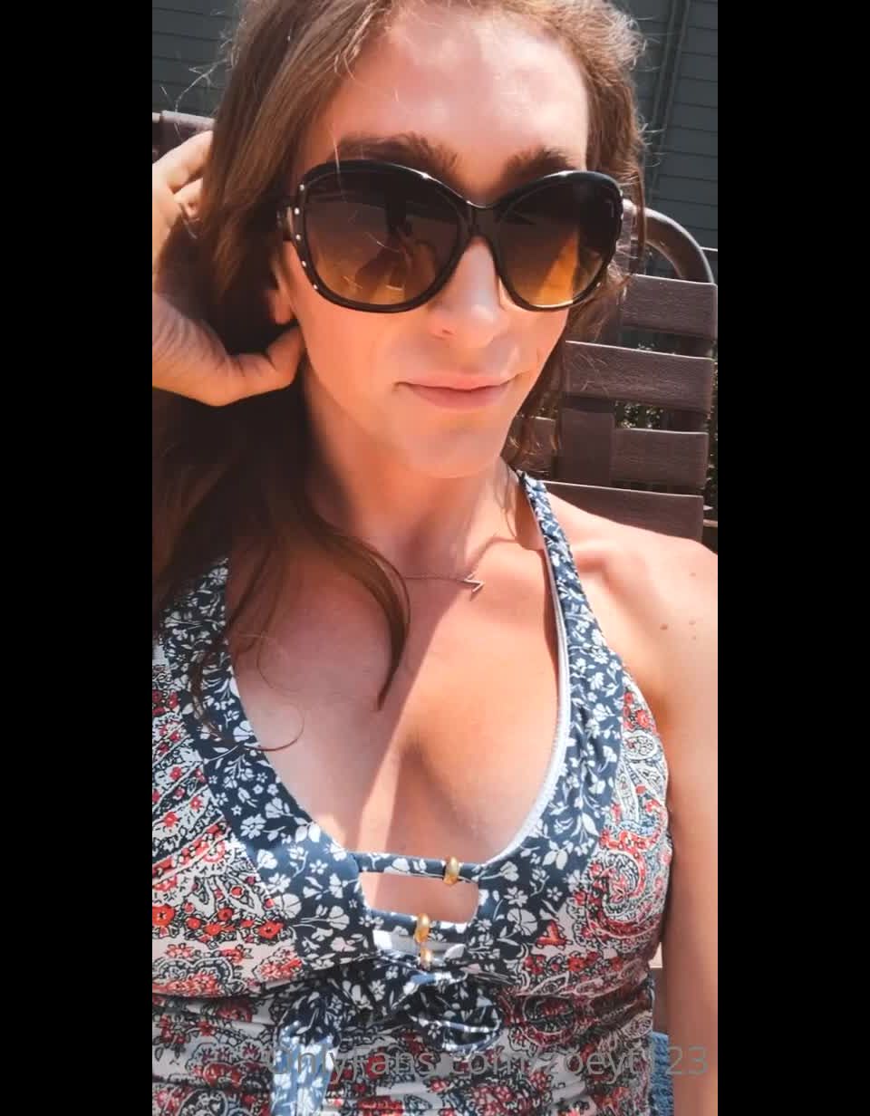 clip 9 julie cash femdom femdom porn | zoeyt12321-06-2020-69330052-Relaxing poolside | fapme.org