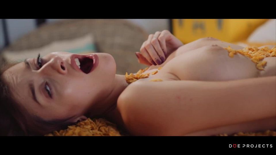 7625 Caomei Bala - Doe Dolss arrullando leche fresca