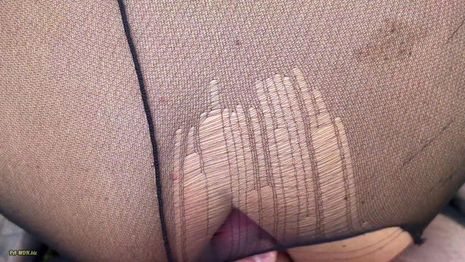 Mia XXX - Auf dem Feld gefickt 1080P - Amateur