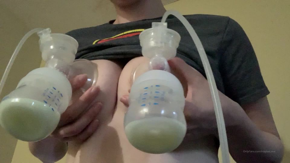 HayleeLove () Hayleelove - missing the milky boobies maybe i should start using my pump again 09-04-2020