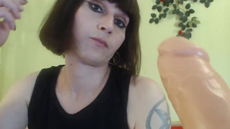 Shemale Webcams Video for September 29, 2022 – 04 Shemale!