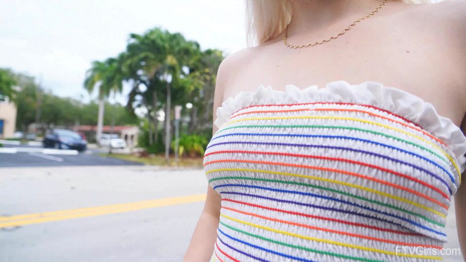 video de adultos 23 porno hd rubia tetas grandes rubia porno  Aria en Adorable hoyuelos – Pequeña rubia traviesa 1 adolescentes