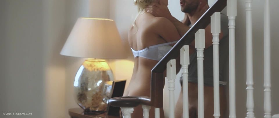 Sienna Day Beauty and Busty Neighbor Fuck On The Stairs (Pornstar)