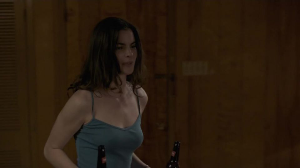 Kaley Ronayne, Jodi Balfour – Quarry s01e06 (2016) HD 720p - (Porno de Celebridad)