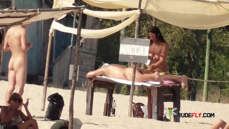 adult video clip 36 A public plage can't keep these teen naturists down - hidden camera - webcam 