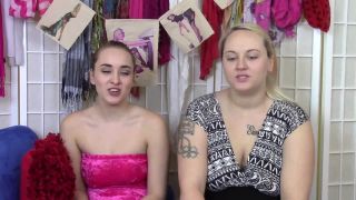 Pt 1 BuddahsPlayground - Hermanas encías de burbuja