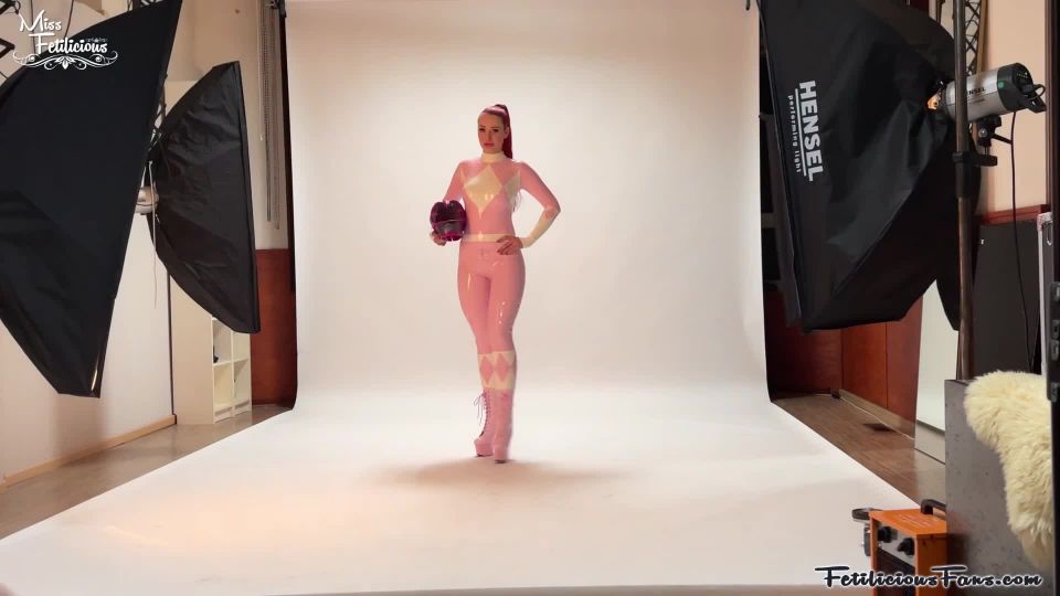 FetiliciousFans SiteRipPt 1BTS Studio Shoot with Matthias Wallmeier