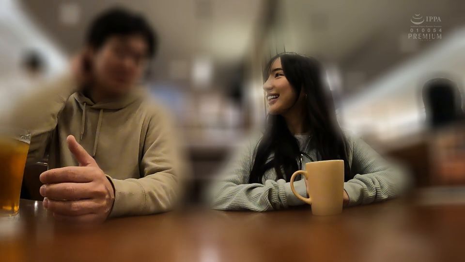 Meeting with Yuzuriha Karen on a Dating App! Dragging Lucky Boy to City Hotel, Swinging G-Cup Body with Lewd Dirty Talk, Intense Creampie Hustle~ ⋆.