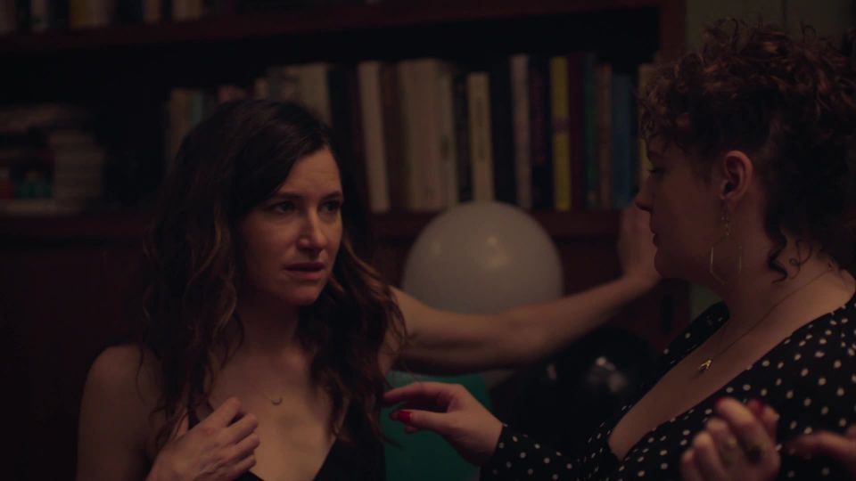 Kathryn Hahn, Katie Kershaw – Mrs. Fletcher s01e07 (2019) HD 1080p - (Celebrity porn)