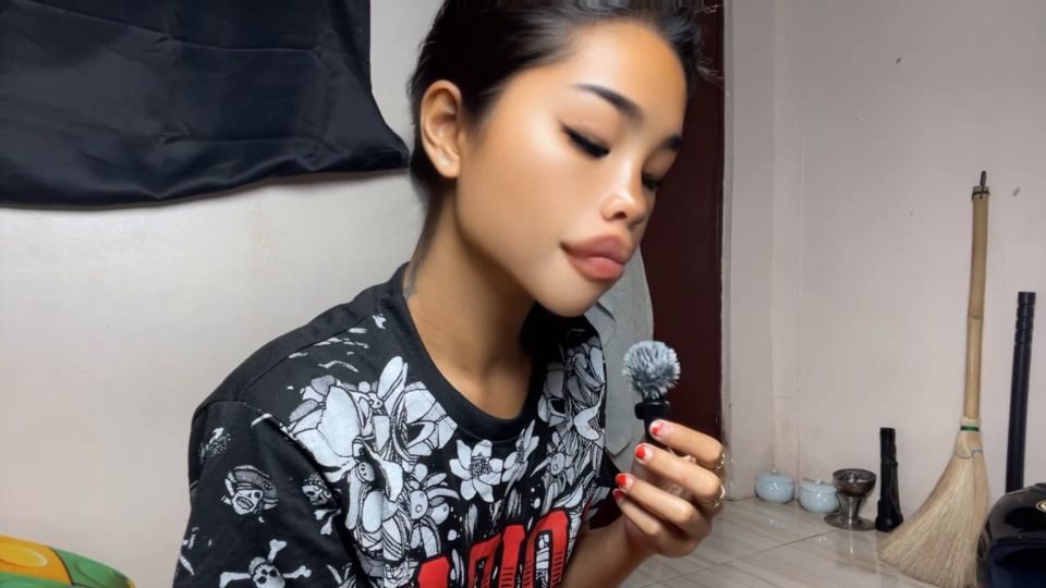 FilipinaGirls - 135 Eating