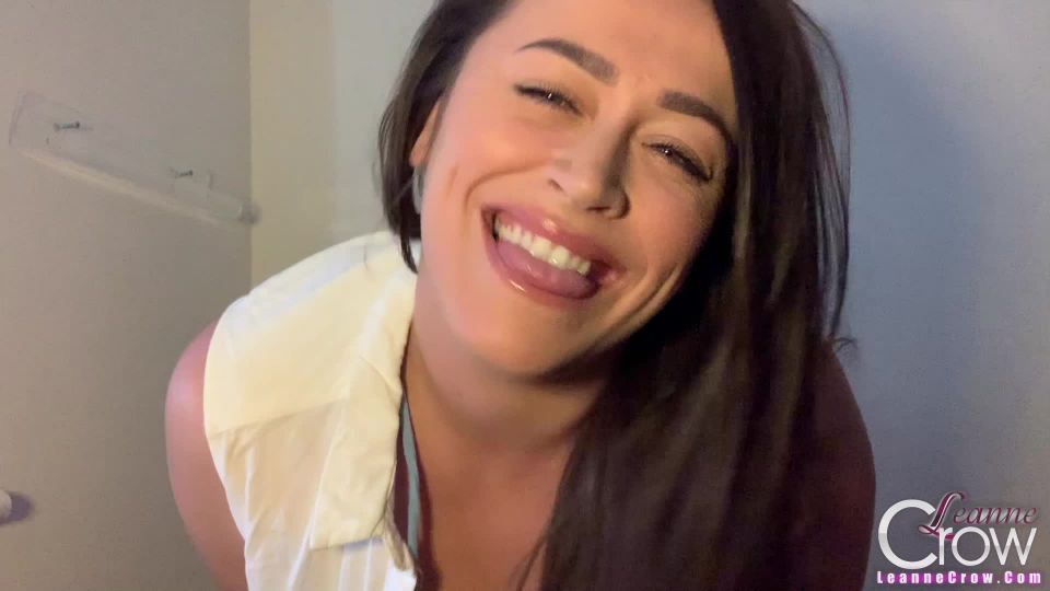 Leanne Crow - Webcam 18 - 071621