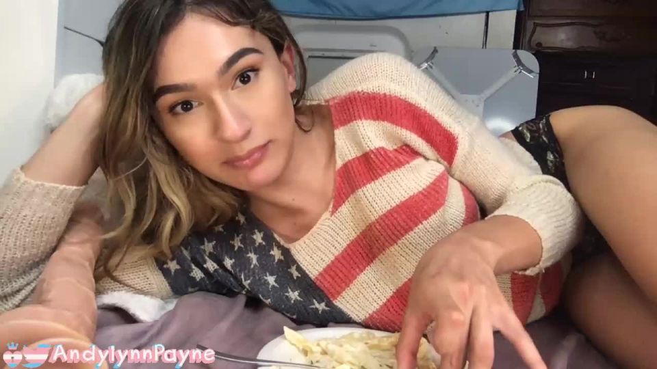 Online Tube Shemale Webcams Video for September 25, 2019 - shemales