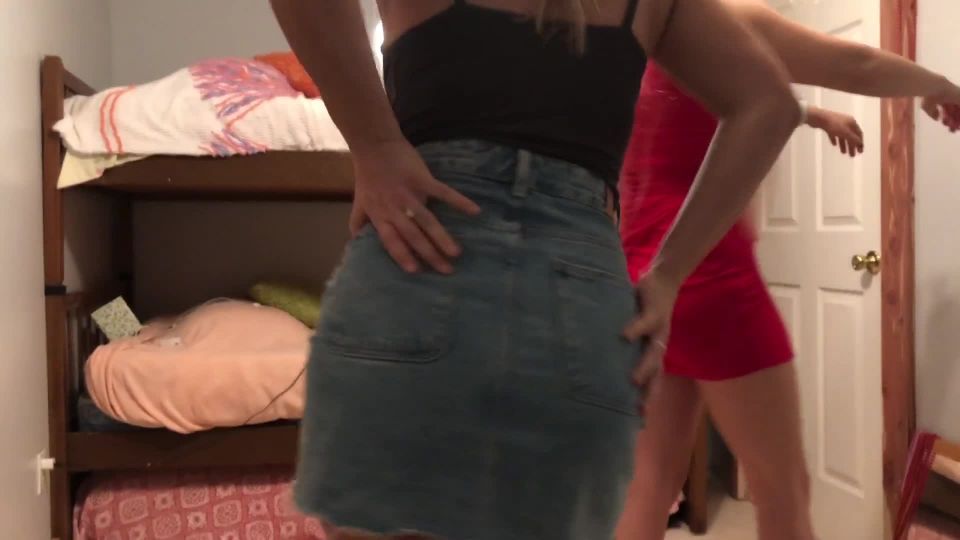 Only Fans 2023 Victoria And Lily Bad Habit - Onlyfans