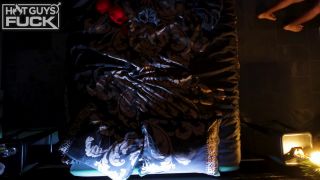 Halle Storm - Struggles To Get The Nut From A Newbie Vide...