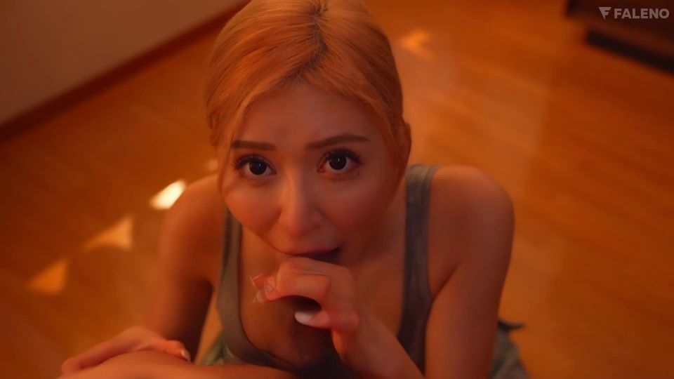 FSDSS-867 夏休み、エアコン修理に来たガテン系お姉さんと二人きり薄着ノーブラに勃起したのがバレて汗だく杭打ち中出しで痴女られちゃったボク 藤井蘭々