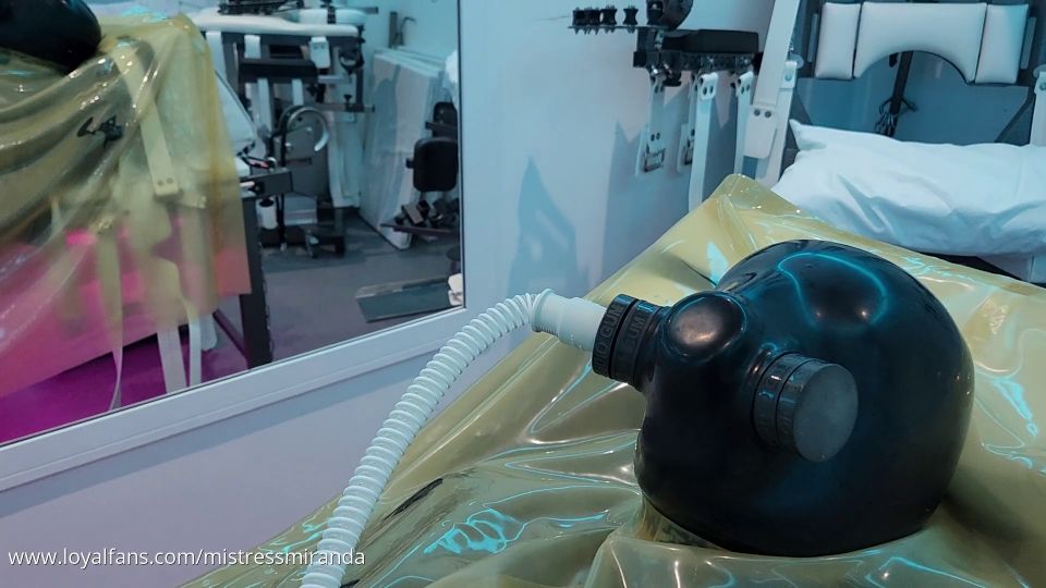 Miss Miranda's Extreme Rubber Layering Showdown - 2025 Femdo