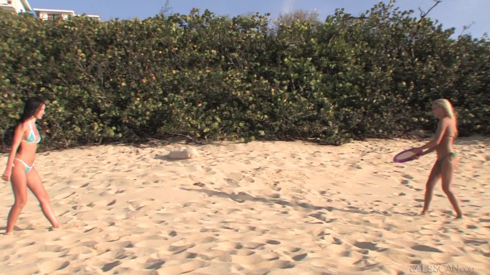 Alexa Diamond & Blue Angel & Brea Bennett & Kacey Jordan & Sasha Rose (Full HD) | bikini | lesbian girls 