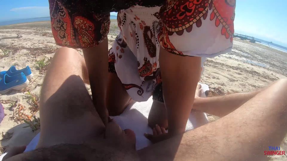 Amateur - Thai Whore In Yellow Bikini Fuck On The BEach (Pornstar)