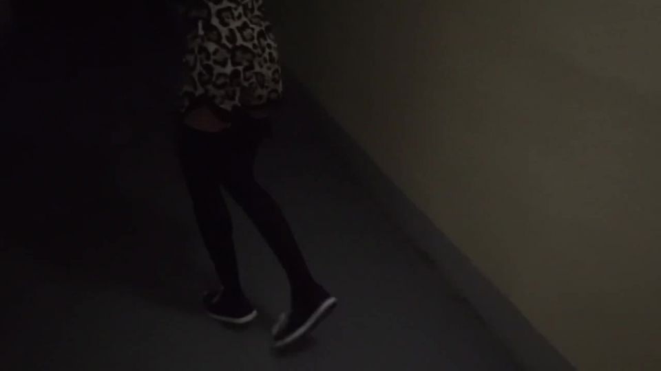 Mejor video casero en 013 FOLLÉ a una hermosa hija de un vecino durante la cuarentena en la entrada en adolescente