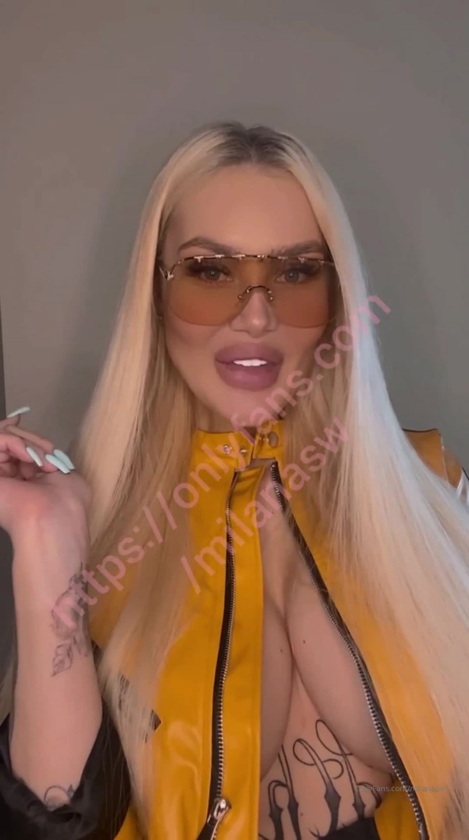 Mila - wild cherrygirl () Wild - cherrygirl - live broadcast today for my subscribers at moscow time im waiting for you 24-03-2021