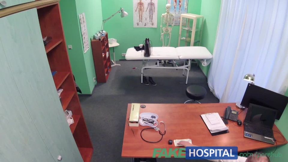 Doctor gives sex support to patient - Blonde