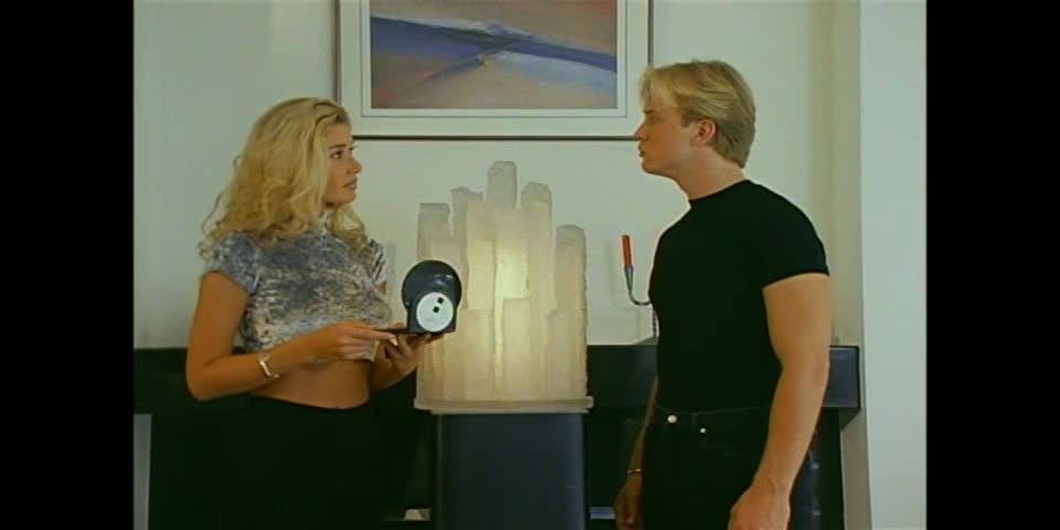 Femalien 2: The Search for Kara (1998)!!!