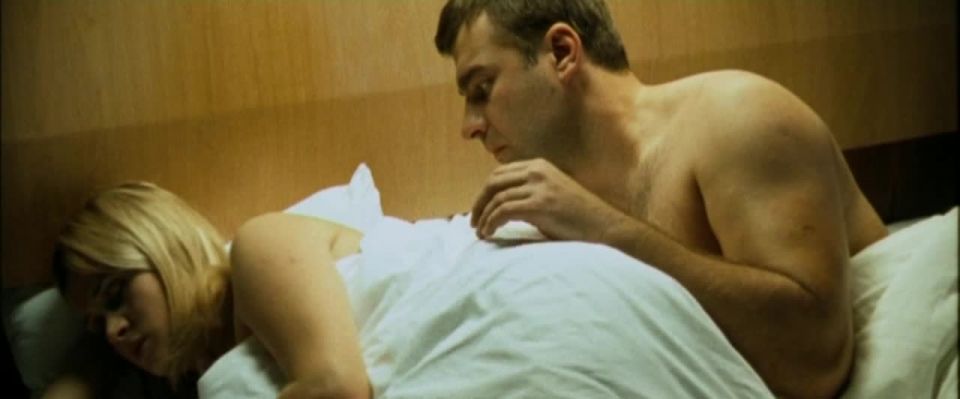 Anna Mikhalkova - Svyaz (2006) HD 720p - (Porno de Celebridad)