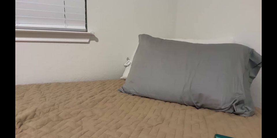 Sofi Ryan Tit follada y cubierta en Cum Creampie Sofi Ryan