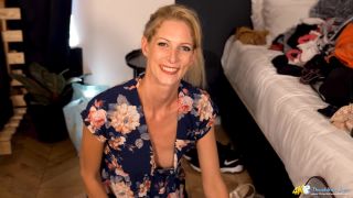DownBlouse Jerk - leah toy for daddy - femdom - femdom porn femdom island