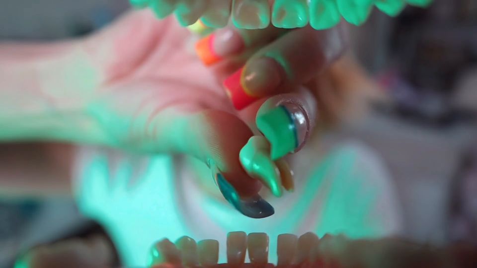Elle Marz Elle Marz - Chaotic dentist ASMR