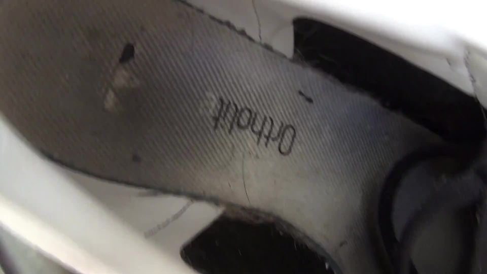 online video 3 Feet Girl – Sneker slave on fetish porn stepsister femdom