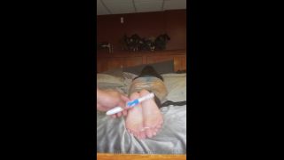 TickleMeAmy - Saran Wrap Tickle.