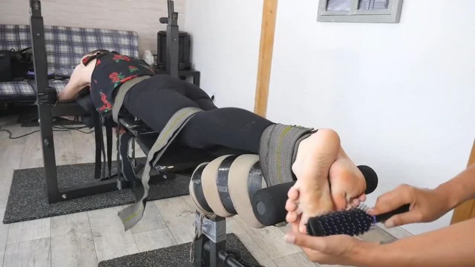 video 28 hardcore anal porn hd feet porn | FrenchTickling – Camily Pushes Megarah To Her Ticklish Limits | tickling feet