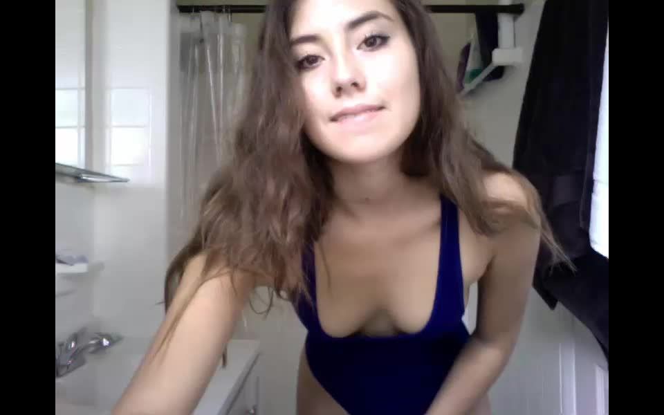 CB_sunshinekitty96_2015.06.10-20.20_camddl.ws