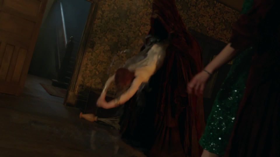 Chelsie Preston Crayford - Ash vs Evil Dead s03e09 (2018) HD 1080p - [Celebrity porn]