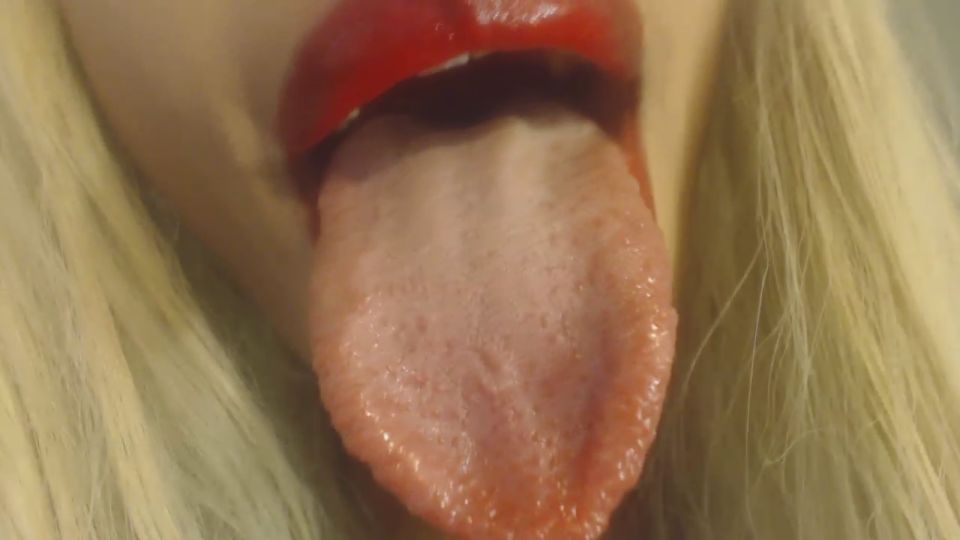 clip para adultos 46 LisaAPinelli - Burping Con rojo jugoso labio y rebotando tetas - HD 720p en femdom porno personalizado fetiche