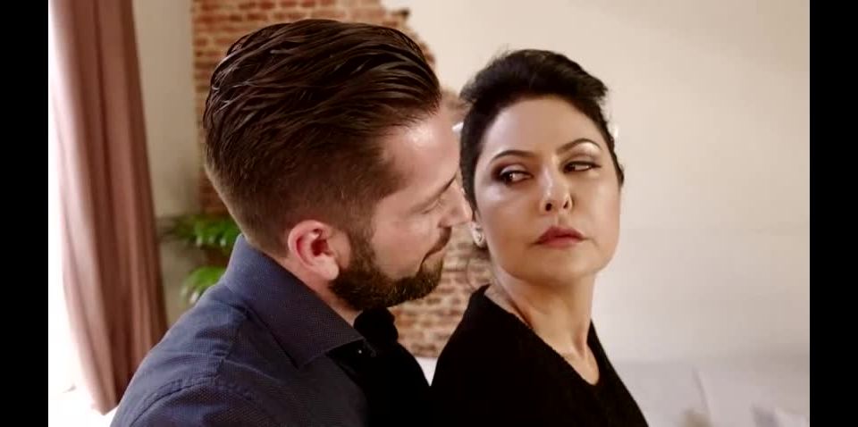 Mariska, Parfaite Soubrette Mature