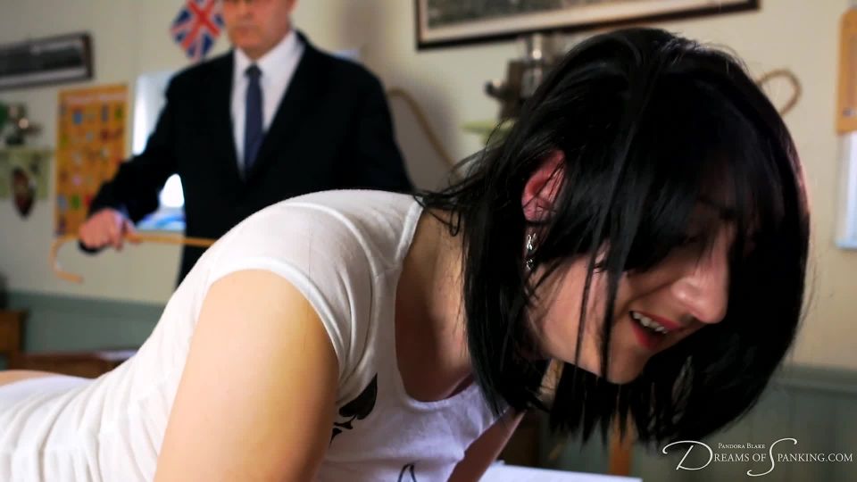 online xxx clip 21 Sueños de Spanking – MP4/Full HD – Mike Pain, Pandora Blake – Incluso los profesores hacen errores en femdom porno monstruo strapon femdom