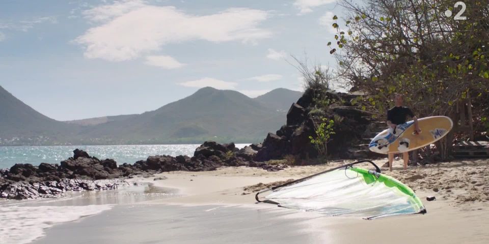 Sonia Rolland - Tropiques criminels s01 (2019) HD 1080p - (Celebrity porn)