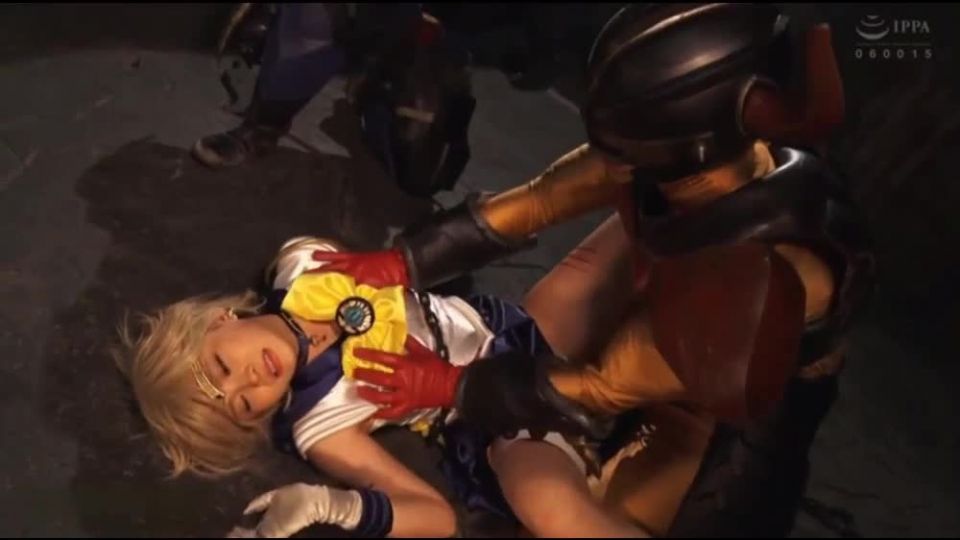 [supermisses.com] THZ-82 危険なスーパーヒロイン！ セーラーアリエル日月るい、はづきもも、永野つかさ Tsukasa Nagano