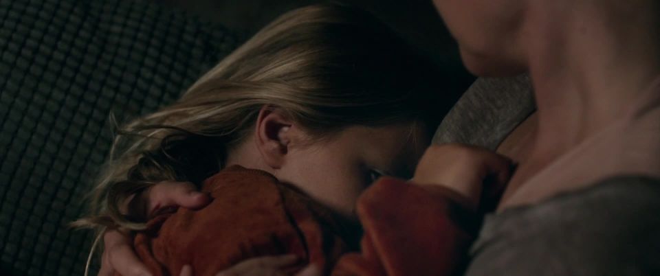 Nina Hoss - Pelikanblut - Aus Liebe zu meiner Tochter (2019) HD 1080p - [Celebridad porno]